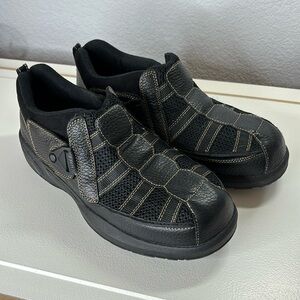 Propet Dr. Comfort Edward Shoe | Black | 11.5 W